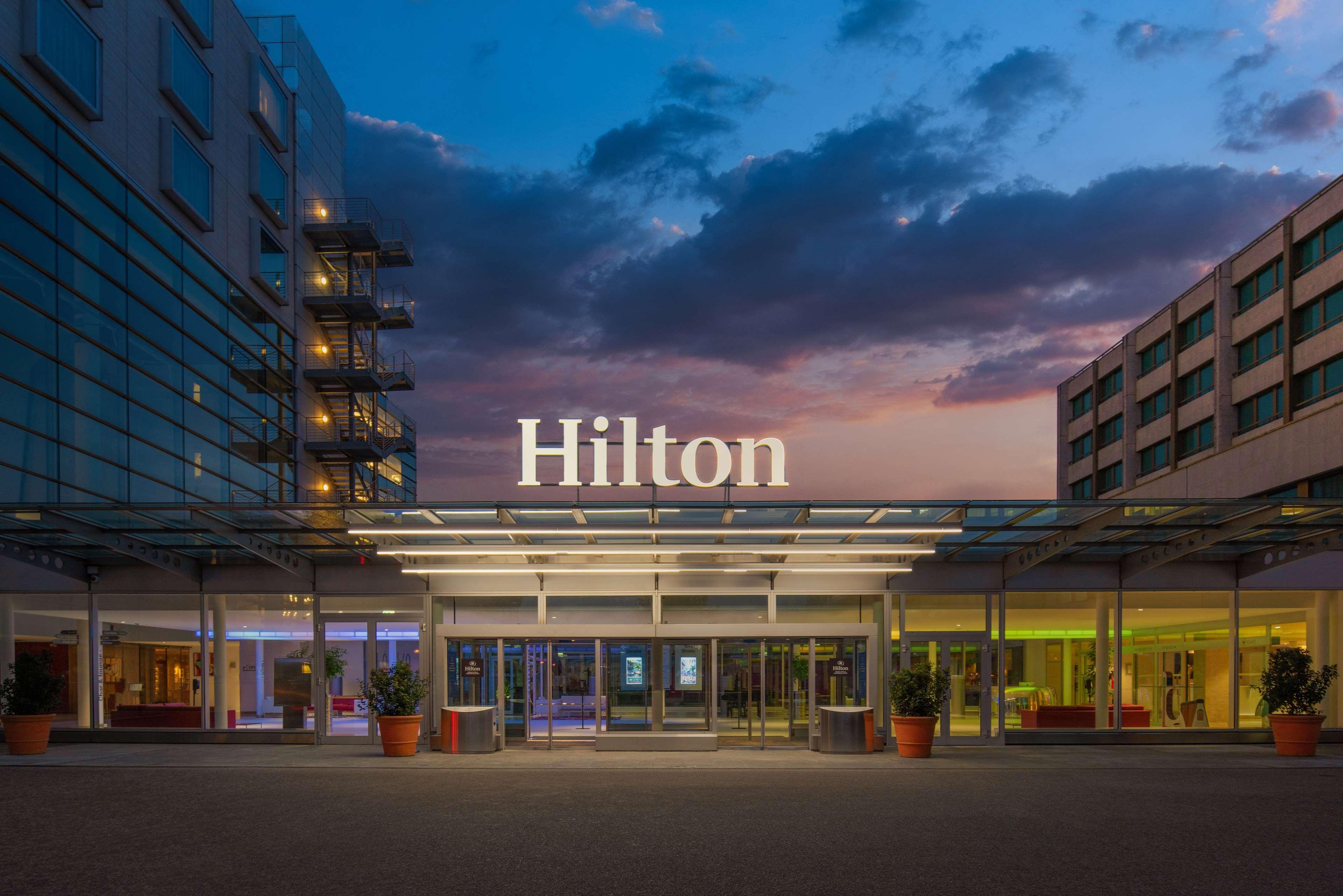 Hilton Geneva Hotel And Conference Centre Le Grand Saconnex Екстериор снимка
