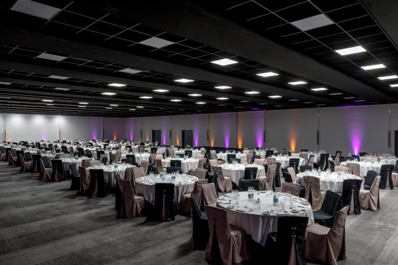Hilton Geneva Hotel And Conference Centre Le Grand Saconnex Екстериор снимка